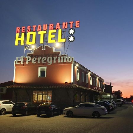 Hotel El Peregrino Estépar Exteriör bild