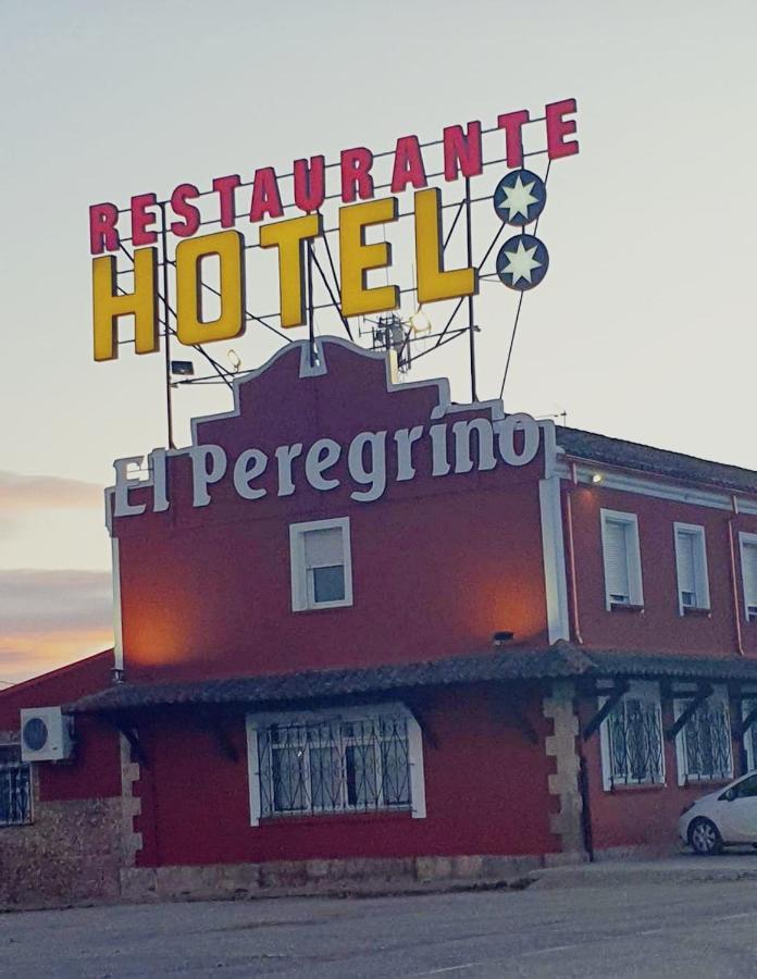 Hotel El Peregrino Estépar Exteriör bild